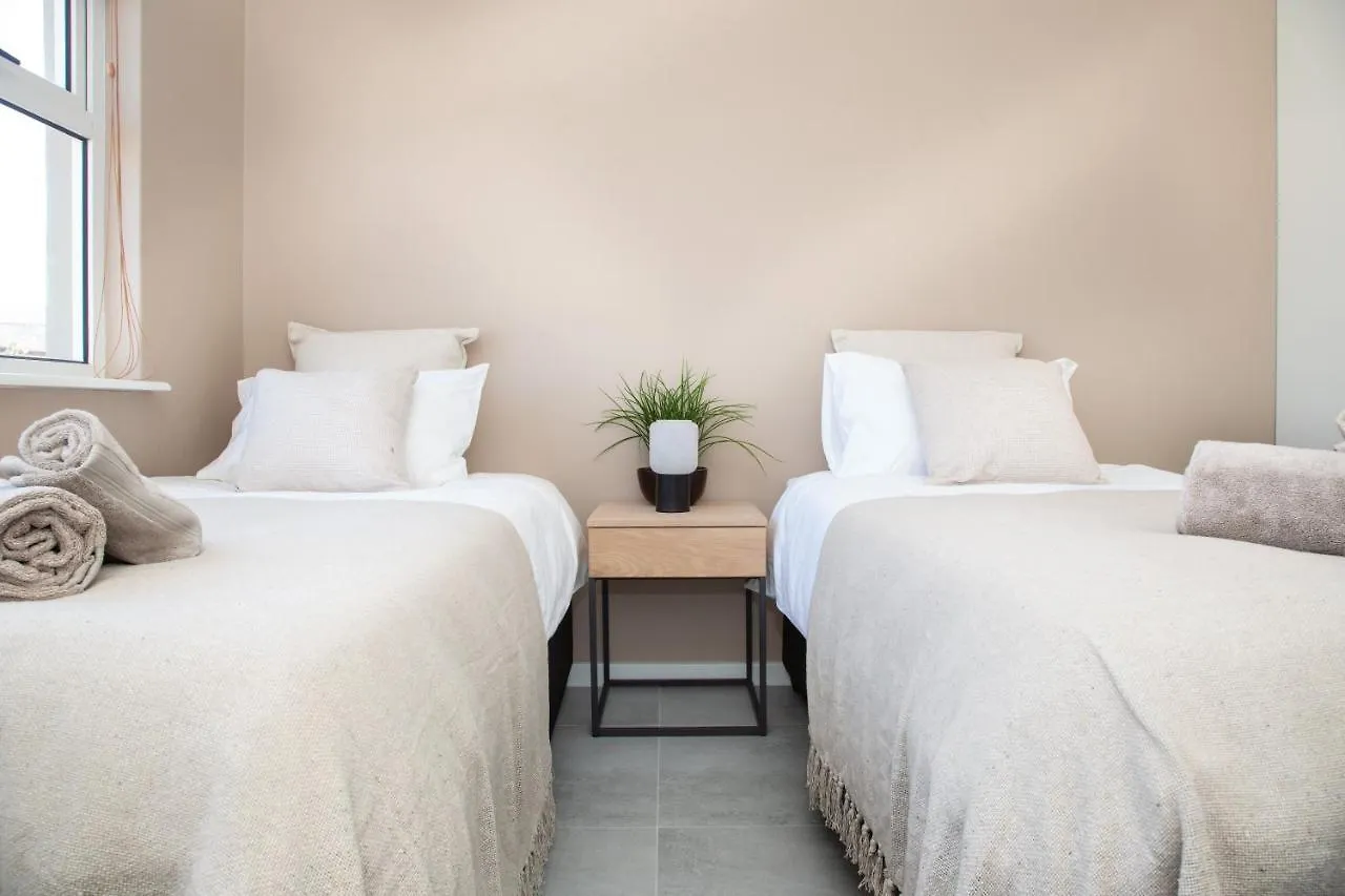 Coral Habi- Luxury Beachfront Apartments 2 & 3 Bed In Blouberg Kapstadt