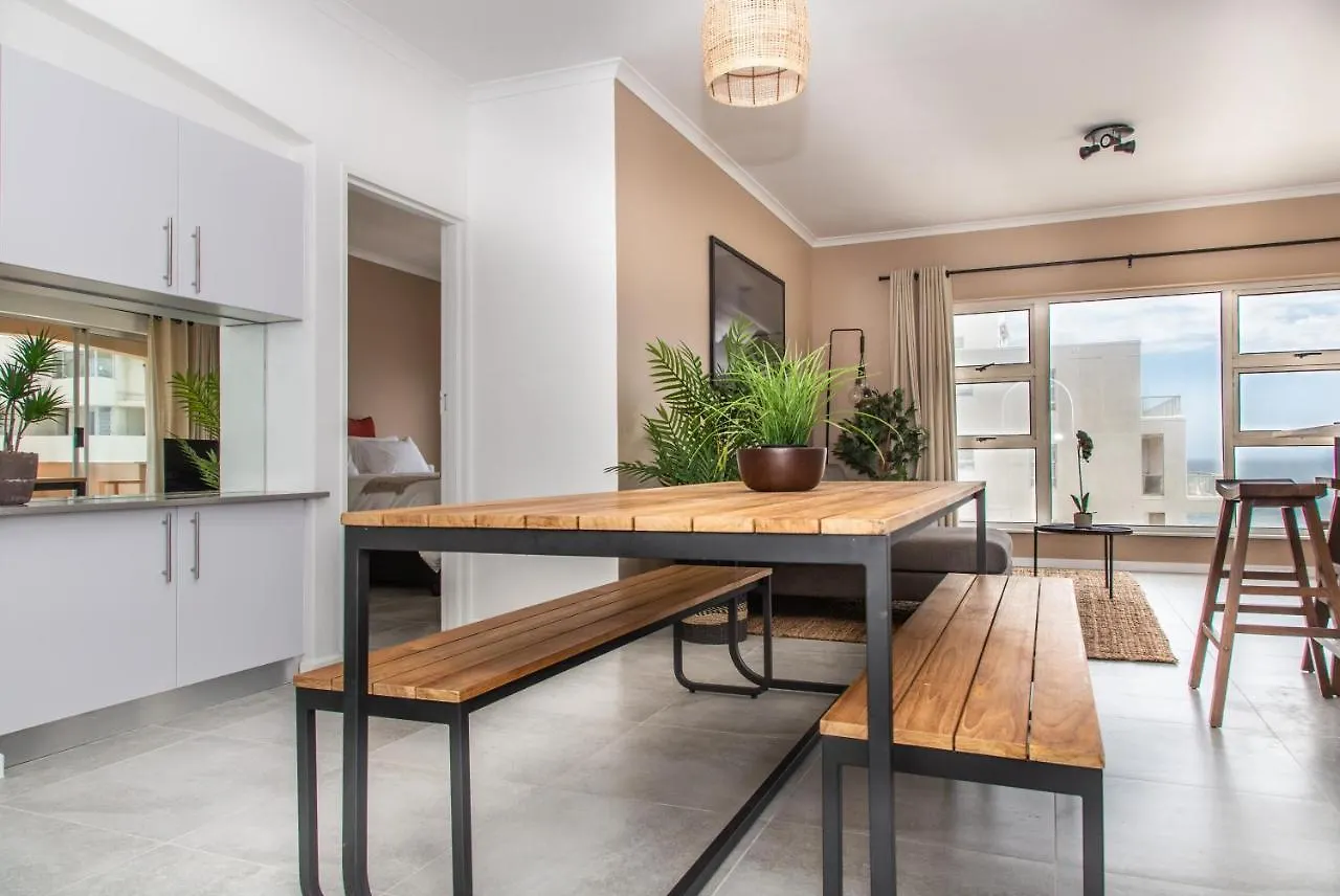 Coral Habi- Luxury Beachfront Apartments 2 & 3 Bed In Blouberg Kapstadt Südafrika