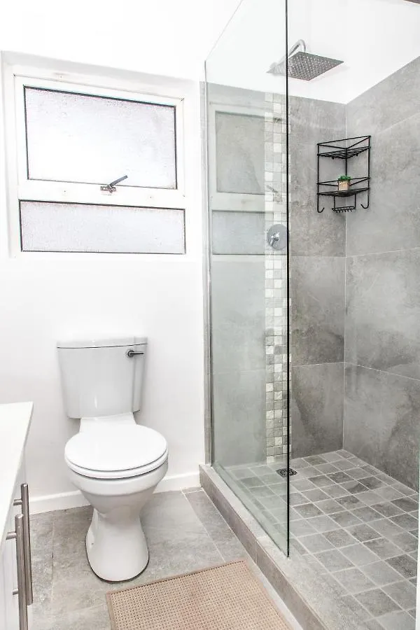 Coral Habi- Luxury Beachfront Apartments 2 & 3 Bed In Blouberg Kapstadt Südafrika