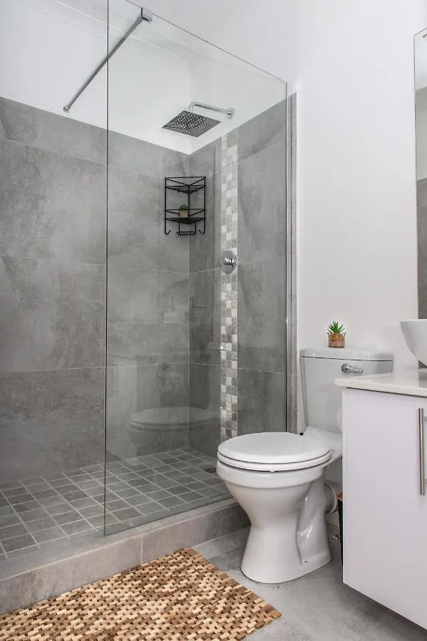 Coral Habi- Luxury Beachfront Apartments 2 & 3 Bed In Blouberg Kapstadt 0*,  Südafrika