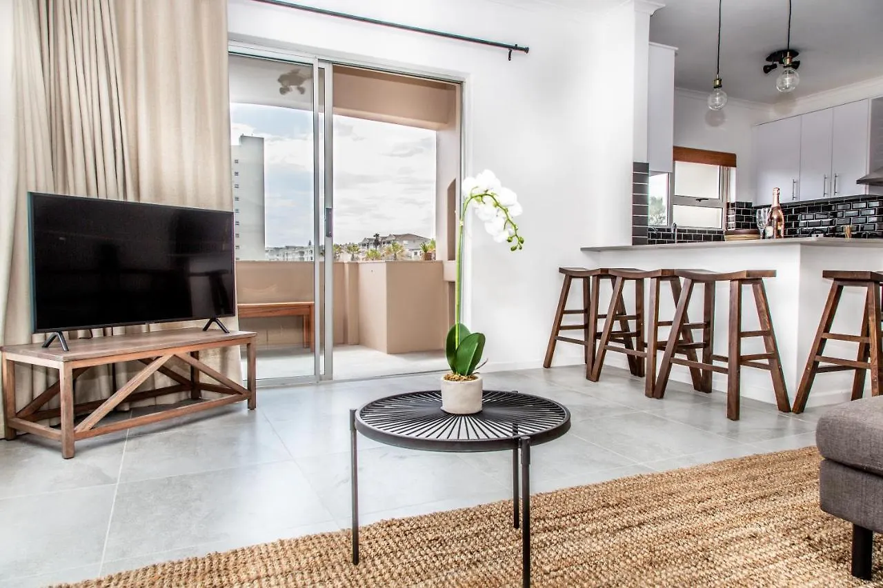 Coral Habi- Luxury Beachfront Apartments 2 & 3 Bed In Blouberg Kapstadt Südafrika